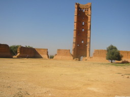 Algerie: Les Ruines de Mansourah à Tlemcen sont...