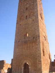 Différentes vues des ruines d'El Mansourah  