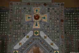 Voici un motif de l'autel de la Cathédrale d'Oran