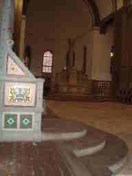 l'autel de la cathédrale d'Oran